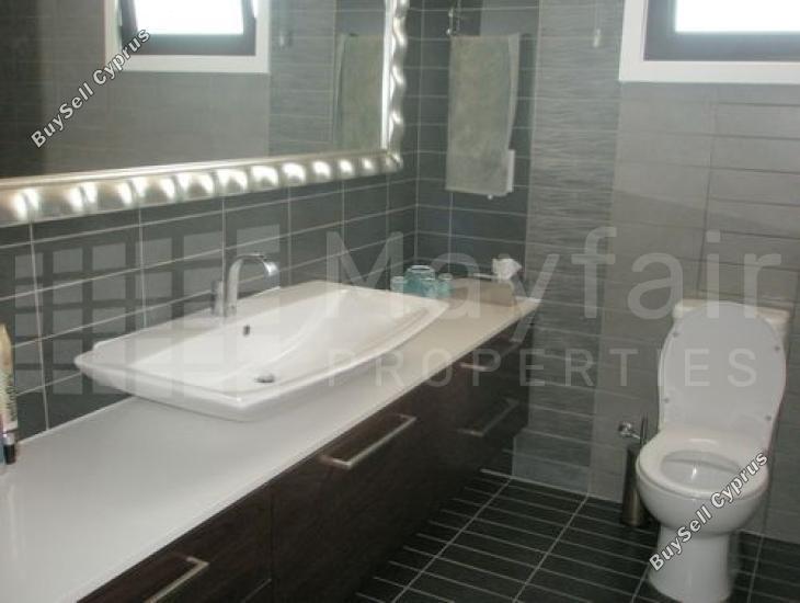 6 bedroom detached house for sale dromolaxia larnaca 7870528 image 11378192
