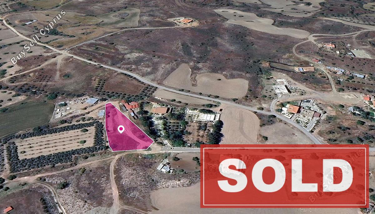 land sold agrokipia nicosia 1182528 image 3555245