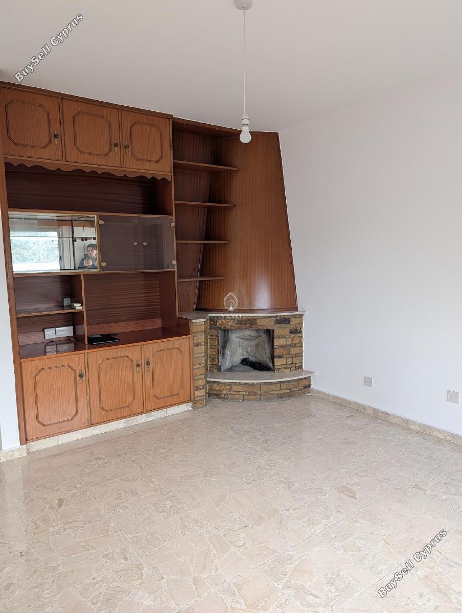 3 bedroom apartment for rent petrou kai pavlou limassol 8281828 image 14580897
