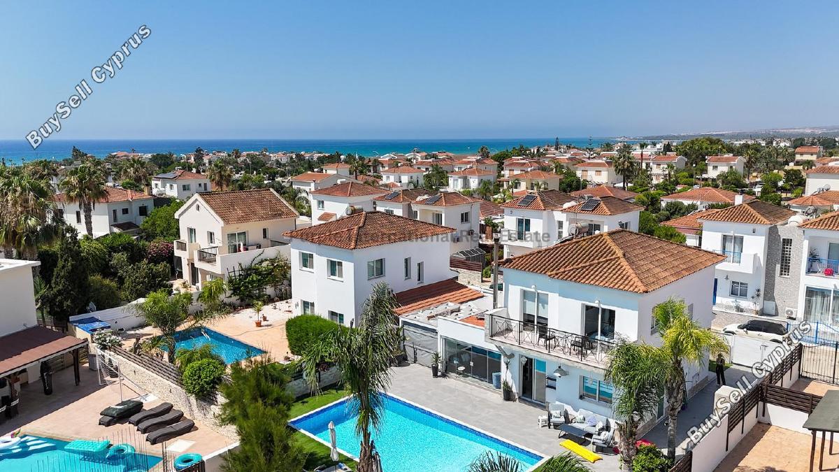 4 Bedroom Detached house for sale in Agia Thekla, Famagusta 17612838