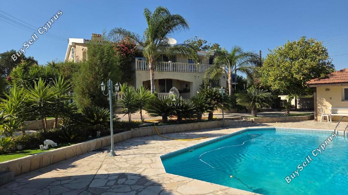 9 Bedroom Detached house for sale in Kolossi, Limassol 16443223