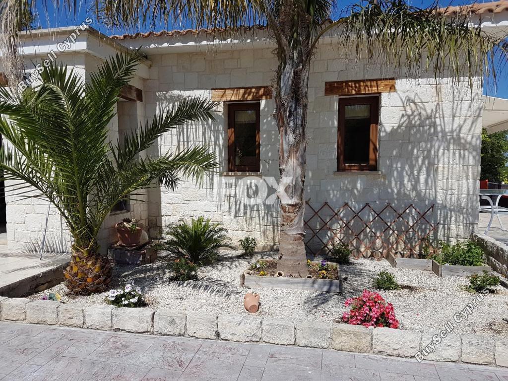 3 bedroom bungalow for sale lasa paphos 8869048 image 17190938