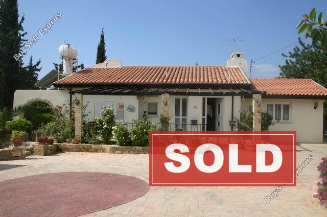 2 bedroom bungalow sold tala paphos 214448 image 62713