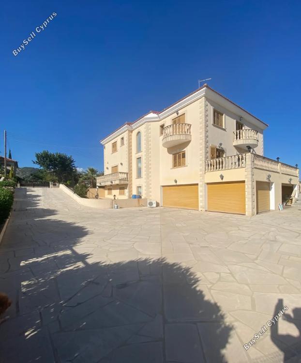 5 Bedroom Detached house for sale in Apesia, Limassol 10623000