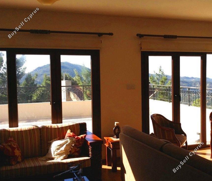 9 bedroom detached house for sale moniatis limassol 1543948 image 3833889