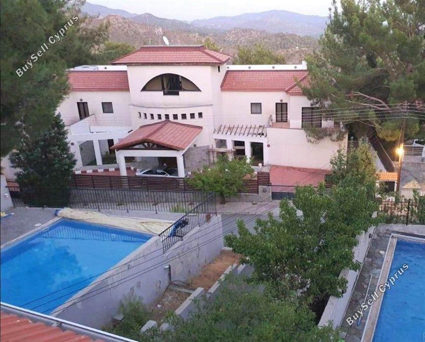9 bedroom detached house for sale moniatis limassol 1543948 image 3833892