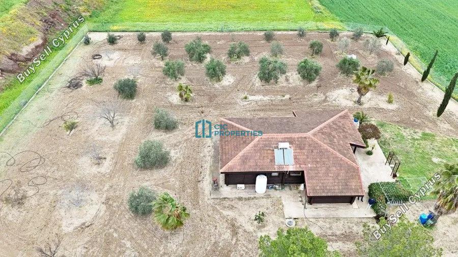 3 Bedroom Detached house for sale in Troulloi, Larnaca 15304082