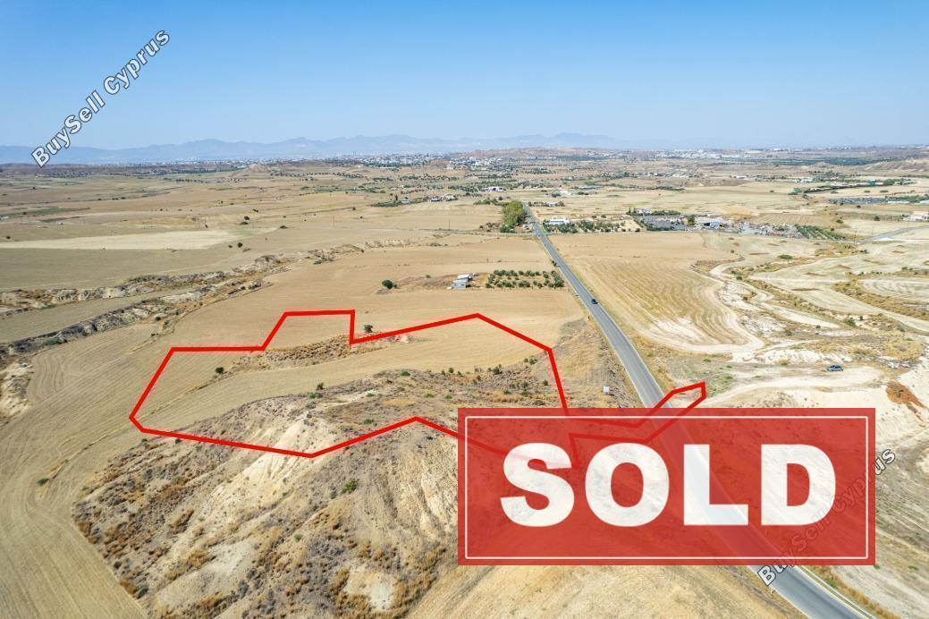 land sold marki nicosia 1113068 image 3758453