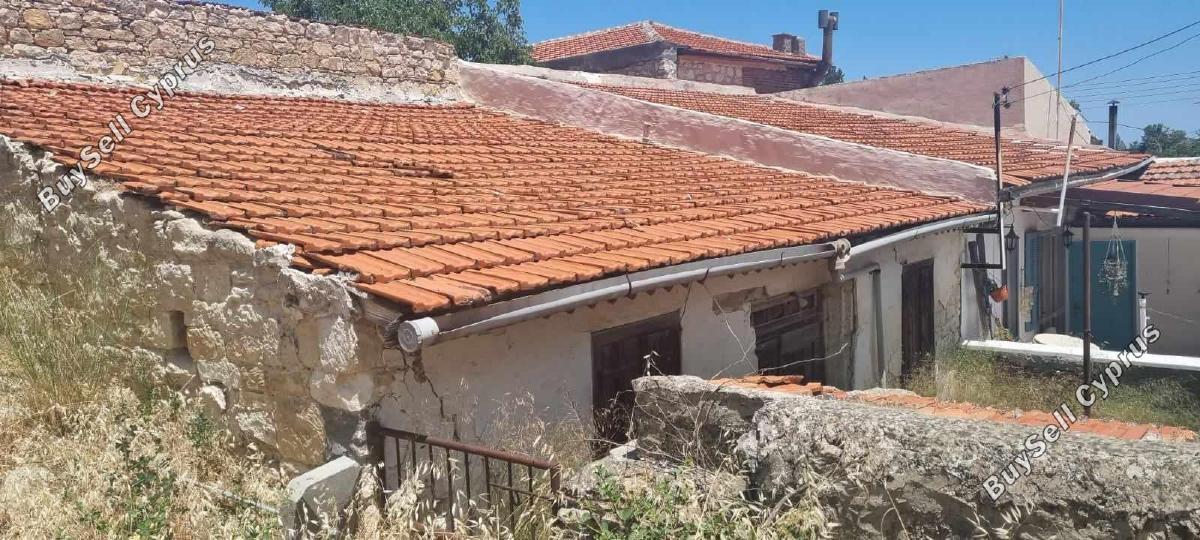 370 SQM Plot for sale in Vouni, Limassol 3378167