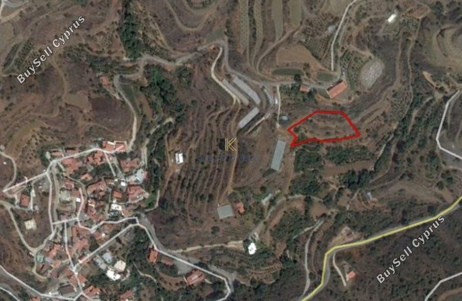 3577 SQM Plot for sale in Agioi Vavatsinias, Larnaca 5712590