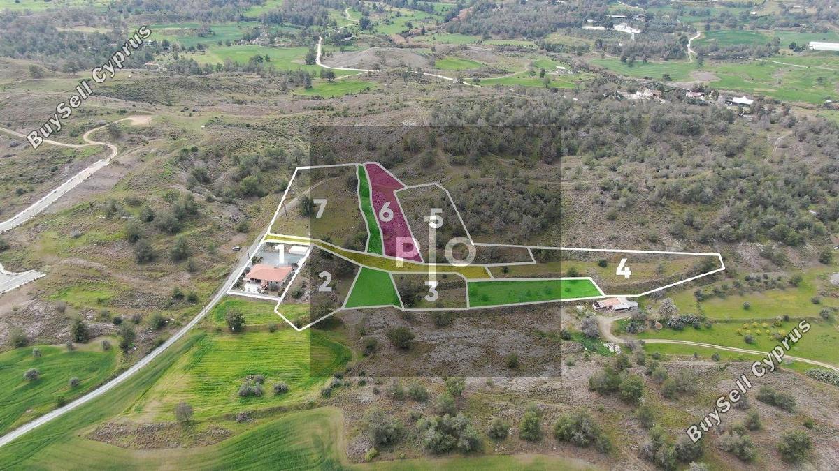 4565 SQM Land for sale in Mathiatis, Nicosia 15196558