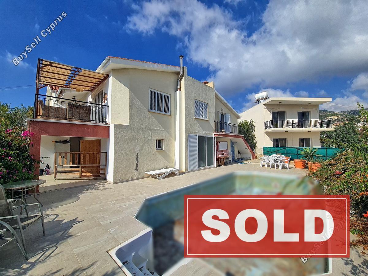 3 bedroom bungalow sold peyia paphos 951368 image 857117