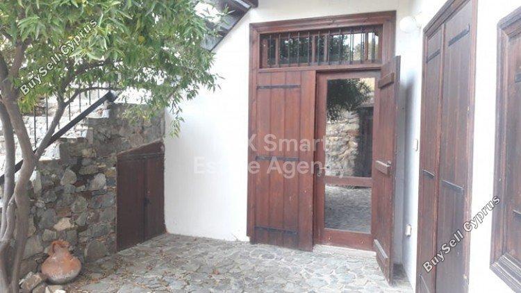 3 bedroom semi detached house for rent vavatsinia larnaca 8771768 image 16580274