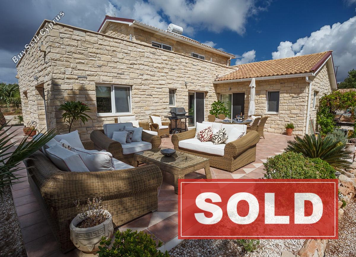 4 bedroom detached house sold anogyra limassol 228768 image 258645
