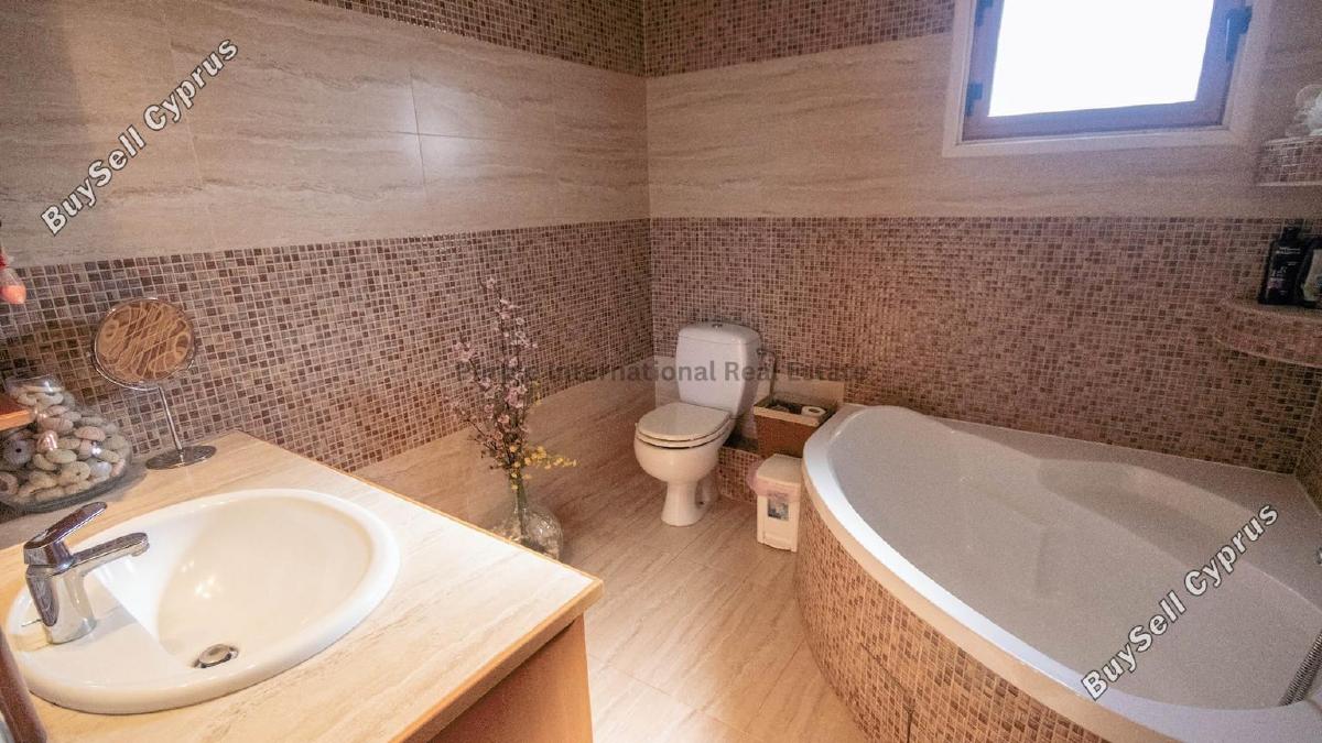 5 bedroom detached house for sale pervolia larnaca 7543278 image 14185509