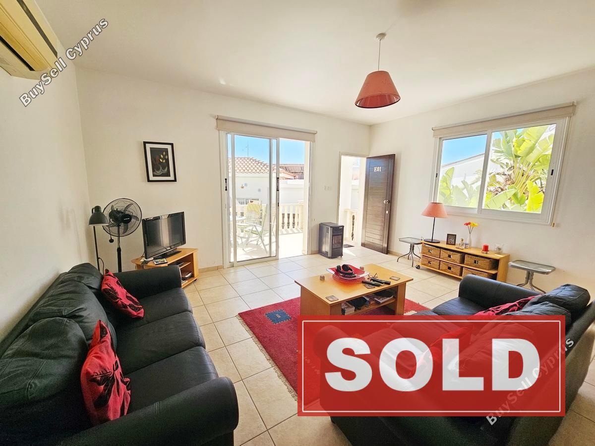 2 bedroom ground floor apartment sold tala paphos 8290288 image 14043167