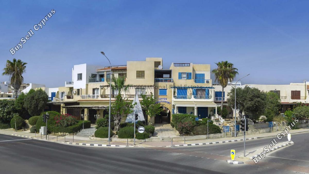 Studio Ground floor apartment for sale in Tombs Of The Kings, Paphos 16802343