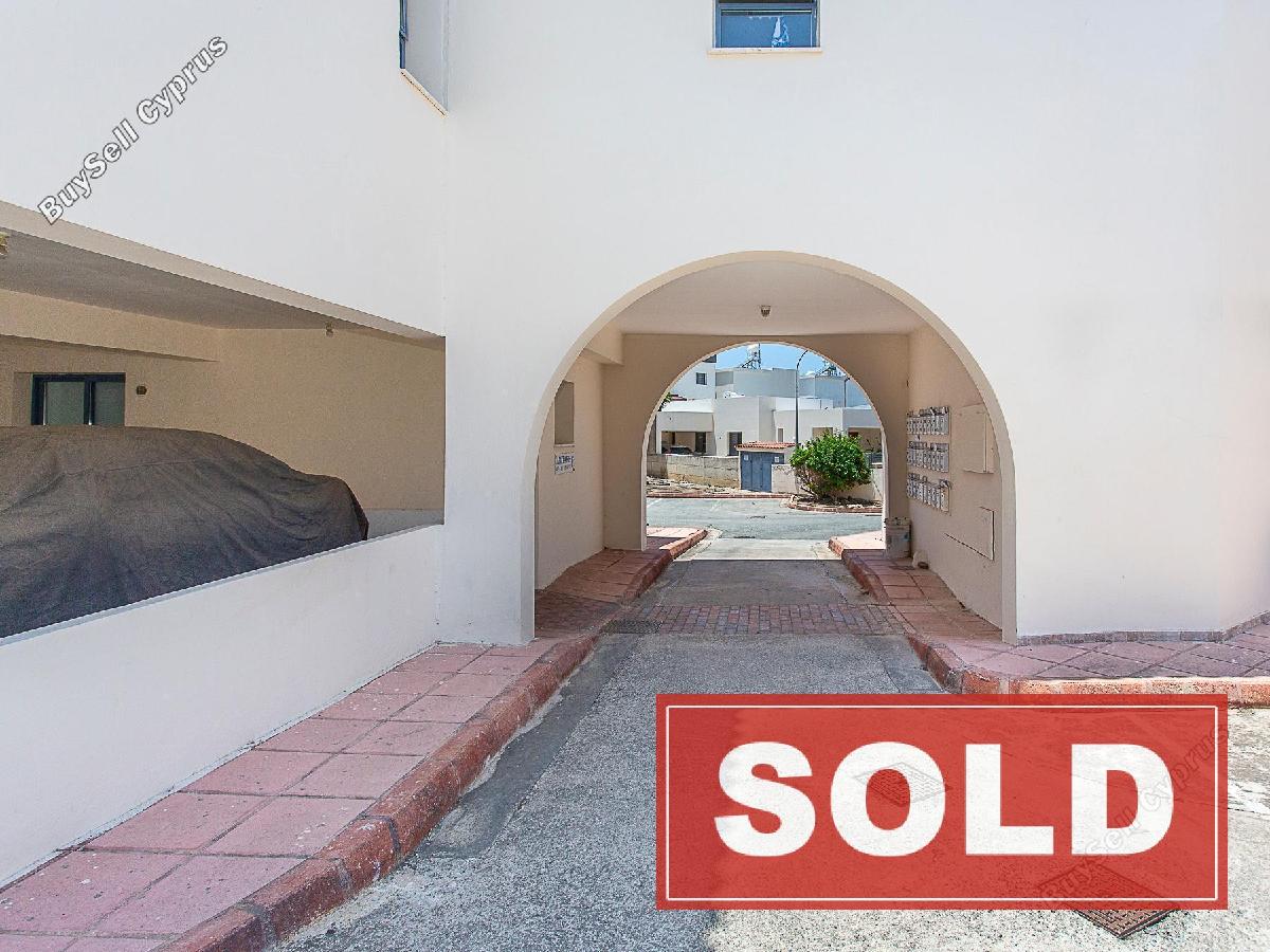 2 bedroom apartment sold kato paphos paphos 8865098 image 17186536