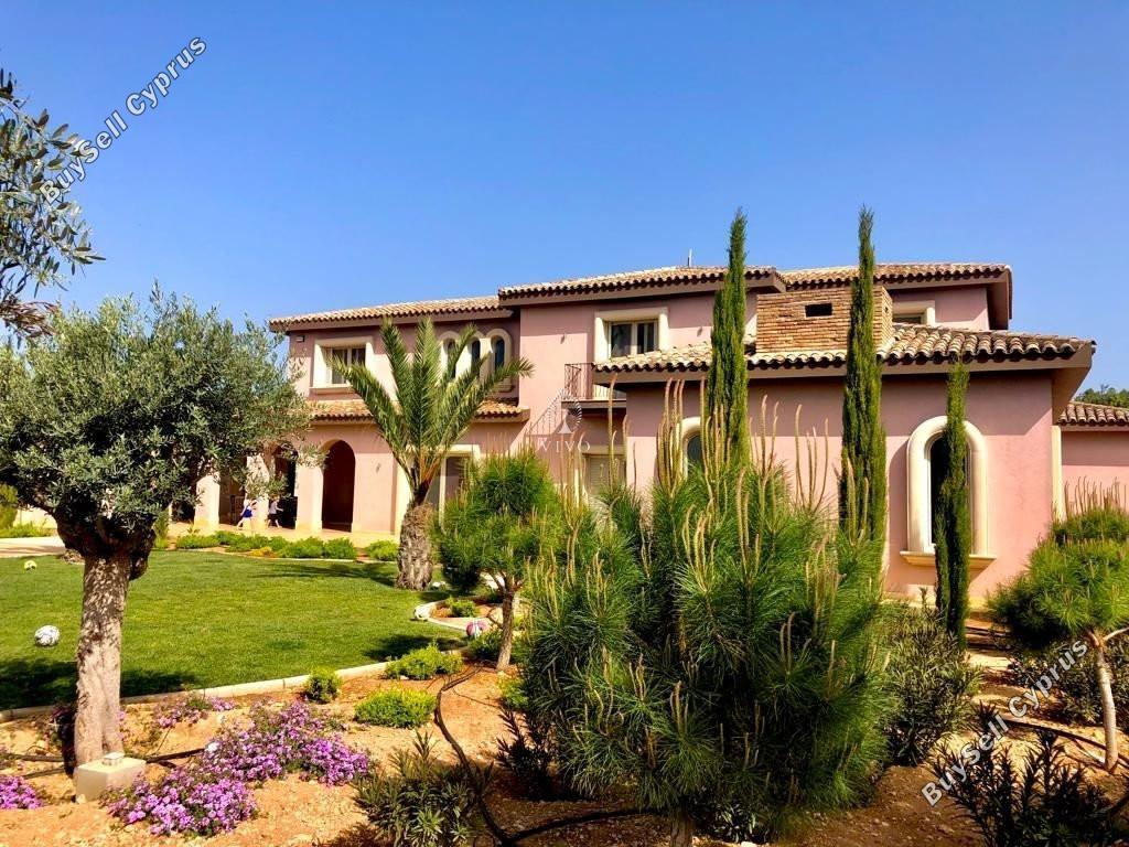 5 bedroom detached house for sale kato polemidia limassol 979298 image 9916435