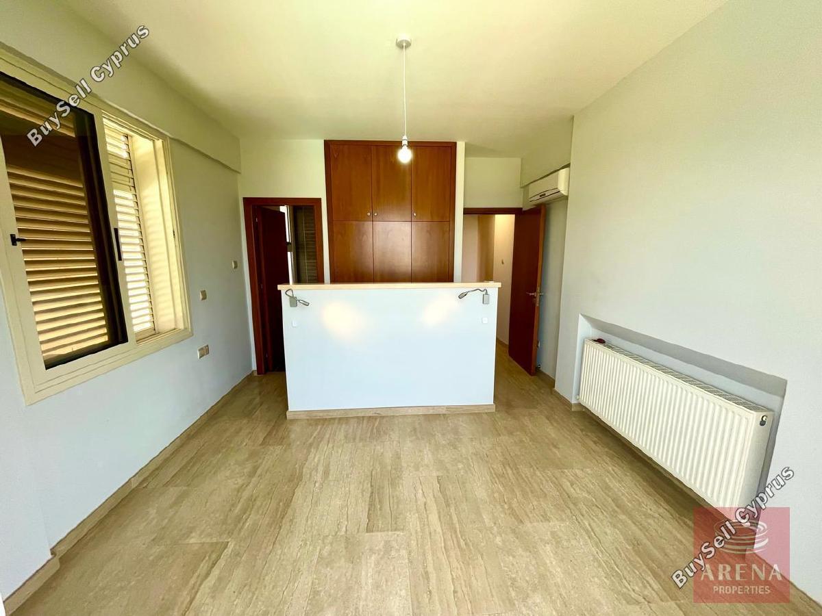 5 bedroom detached house for sale pervolia larnaca 1457909 image 14005225