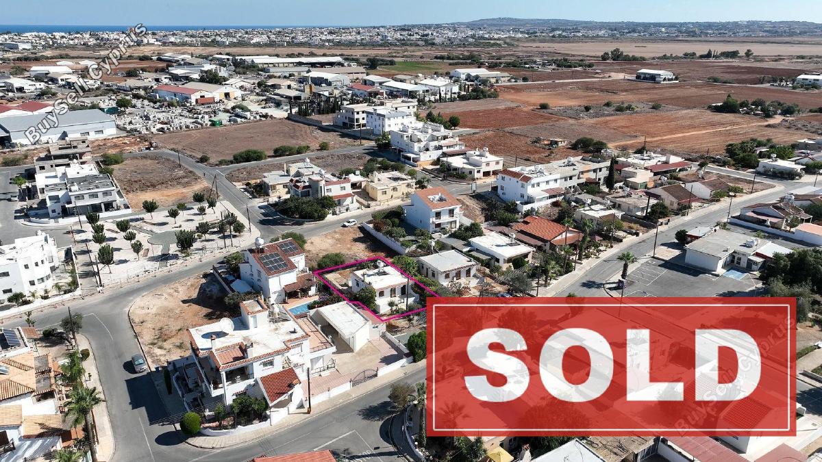 2 bedroom bungalow sold deryneia famagusta 7813819 image 10646314