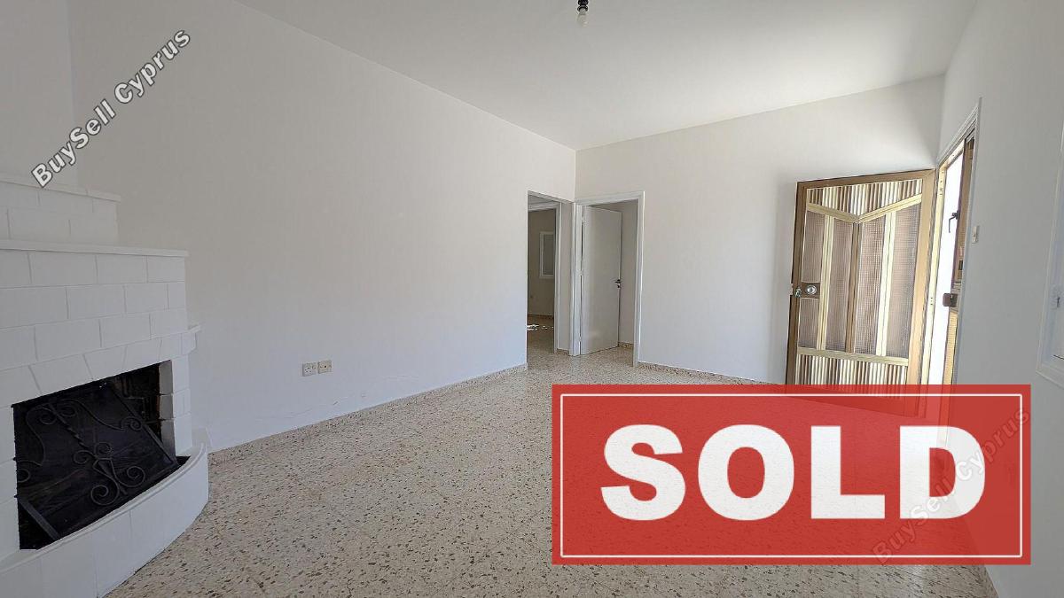 2 bedroom bungalow sold deryneia famagusta 7813819 image 10646328