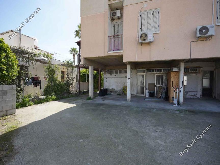 Building for sale in Kaimakli, Nicosia 16689017