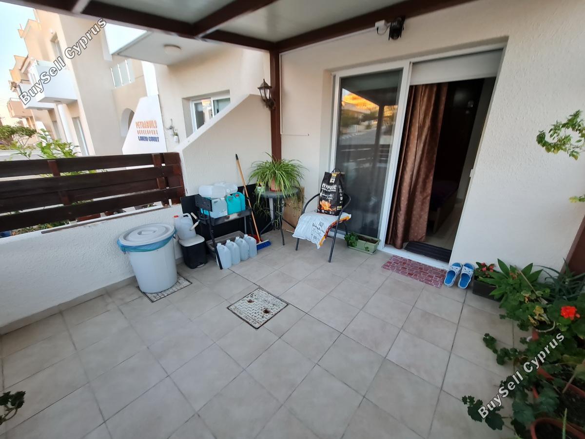 2 bedroom ground floor apartment for sale mesa chorio paphos 8258029 image 13915805