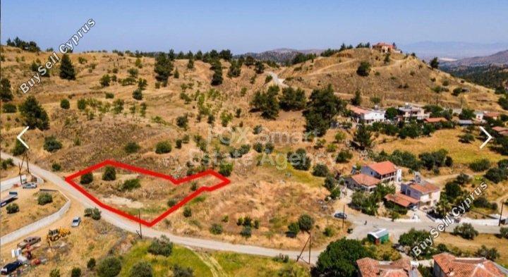 930 SQM Plot for sale in Agios Epifanios Oreinis, Nicosia 9570886