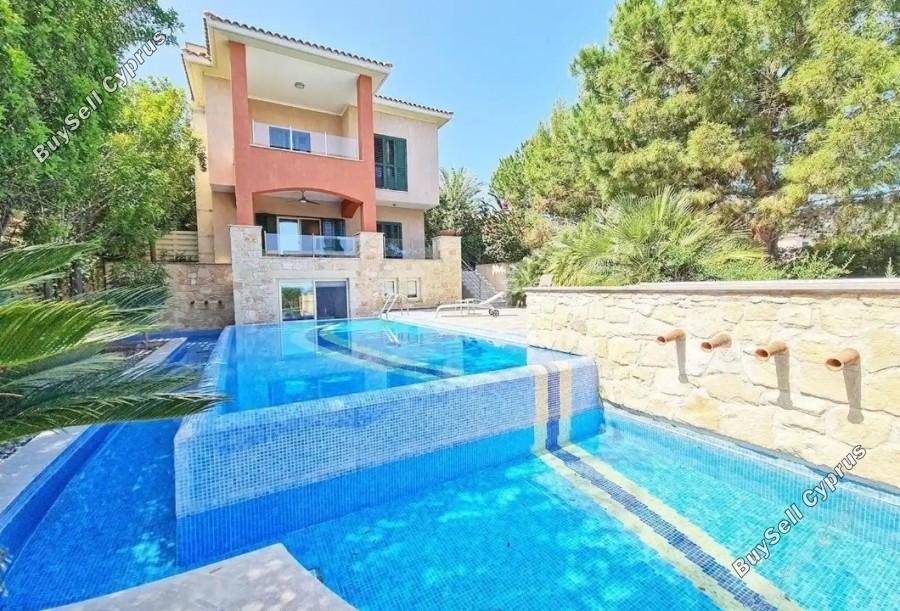 5 Bedroom Detached house for sale in Baths of Aphrodite, Paphos 15872514