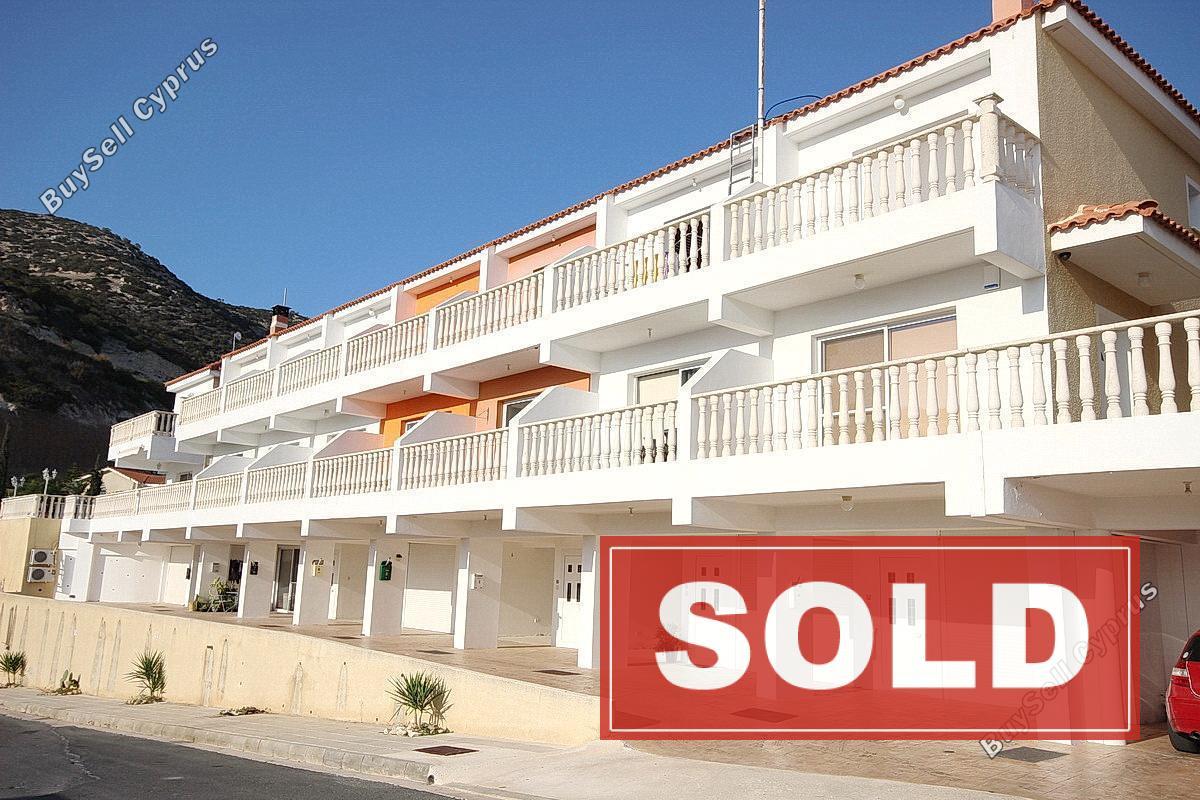 4 bedroom end town house sold peyia paphos 228829 image 259848