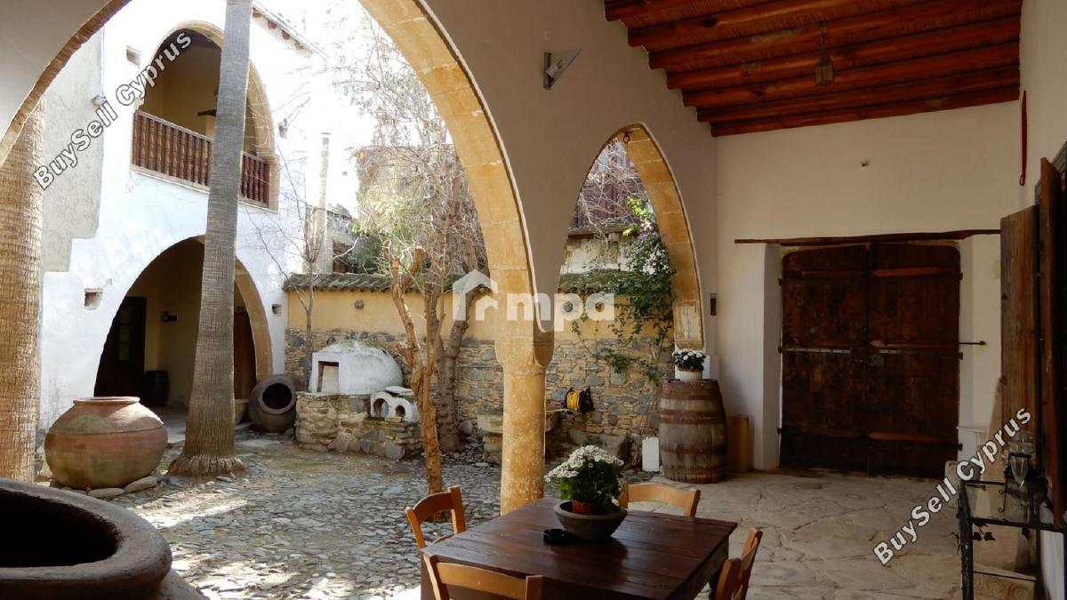 6 bedroom detached house for sale pera orinis nicosia 1728829 image 9218541
