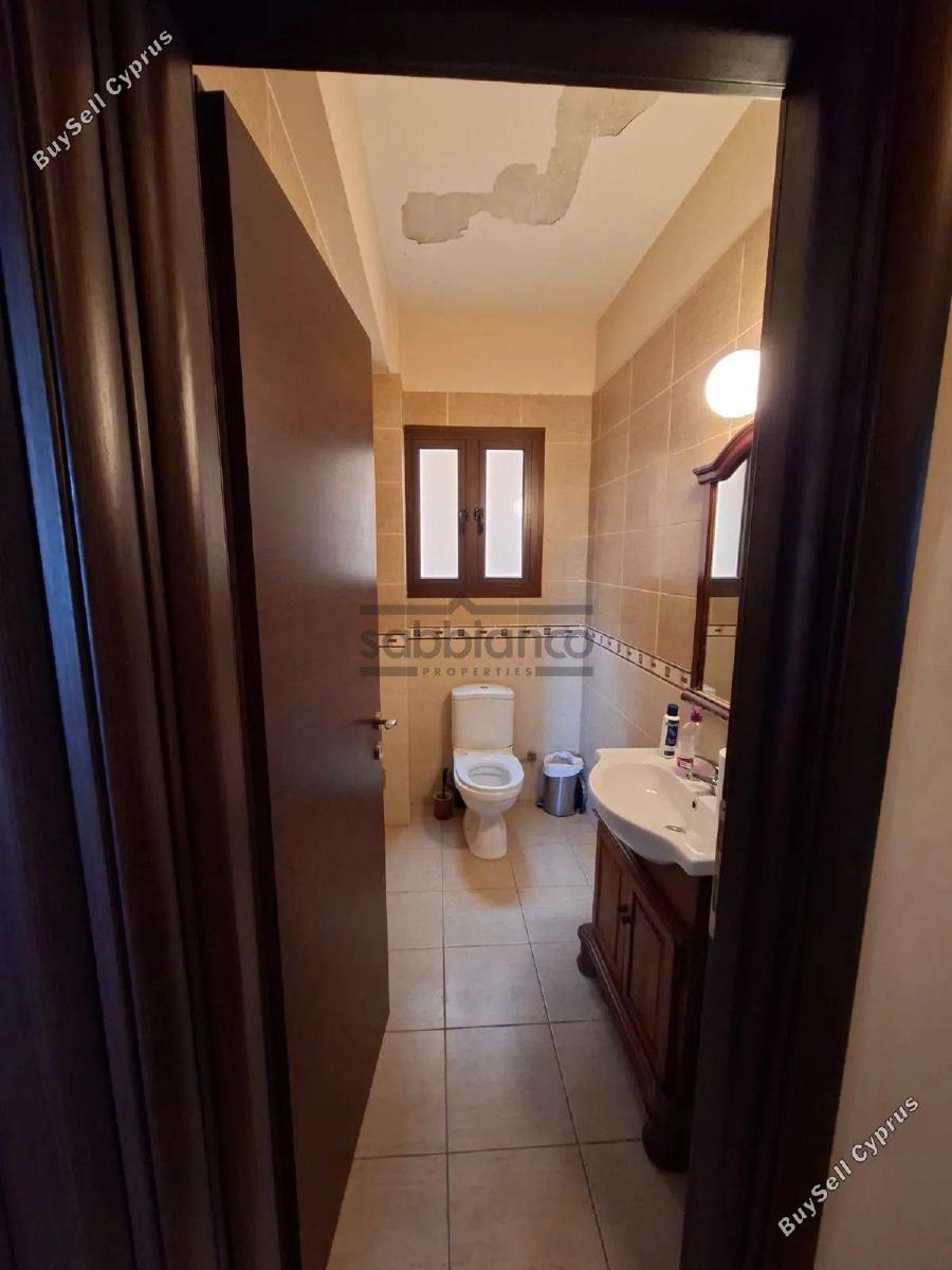 8 bedroom detached house for sale aradippou larnaca 8748829 image 16469019