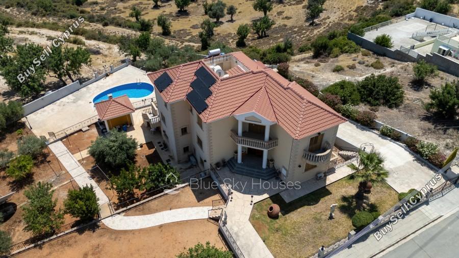 6 Bedroom Detached house for sale in Apesia, Limassol 15994829