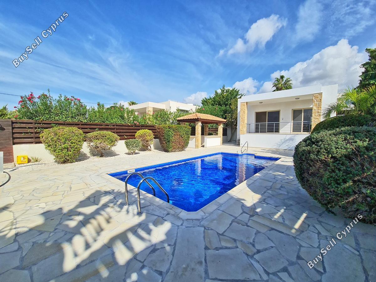 4 bedroom bungalow off market kissonerga paphos 1227439 image 1884260