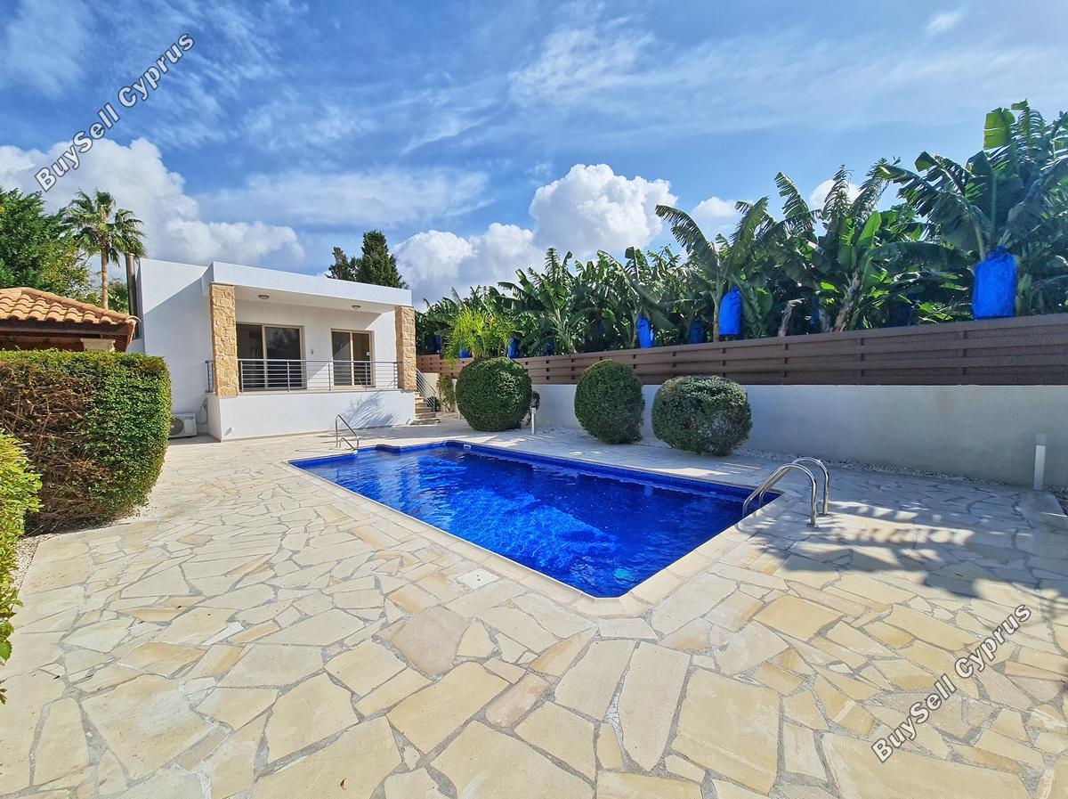4 bedroom bungalow off market kissonerga paphos 1227439 image 1884261