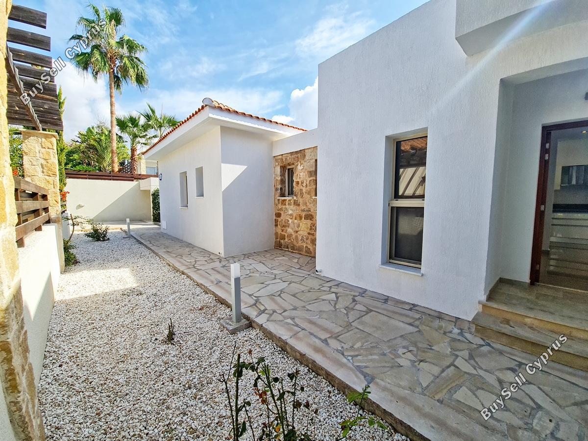 4 bedroom bungalow off market kissonerga paphos 1227439 image 1884267