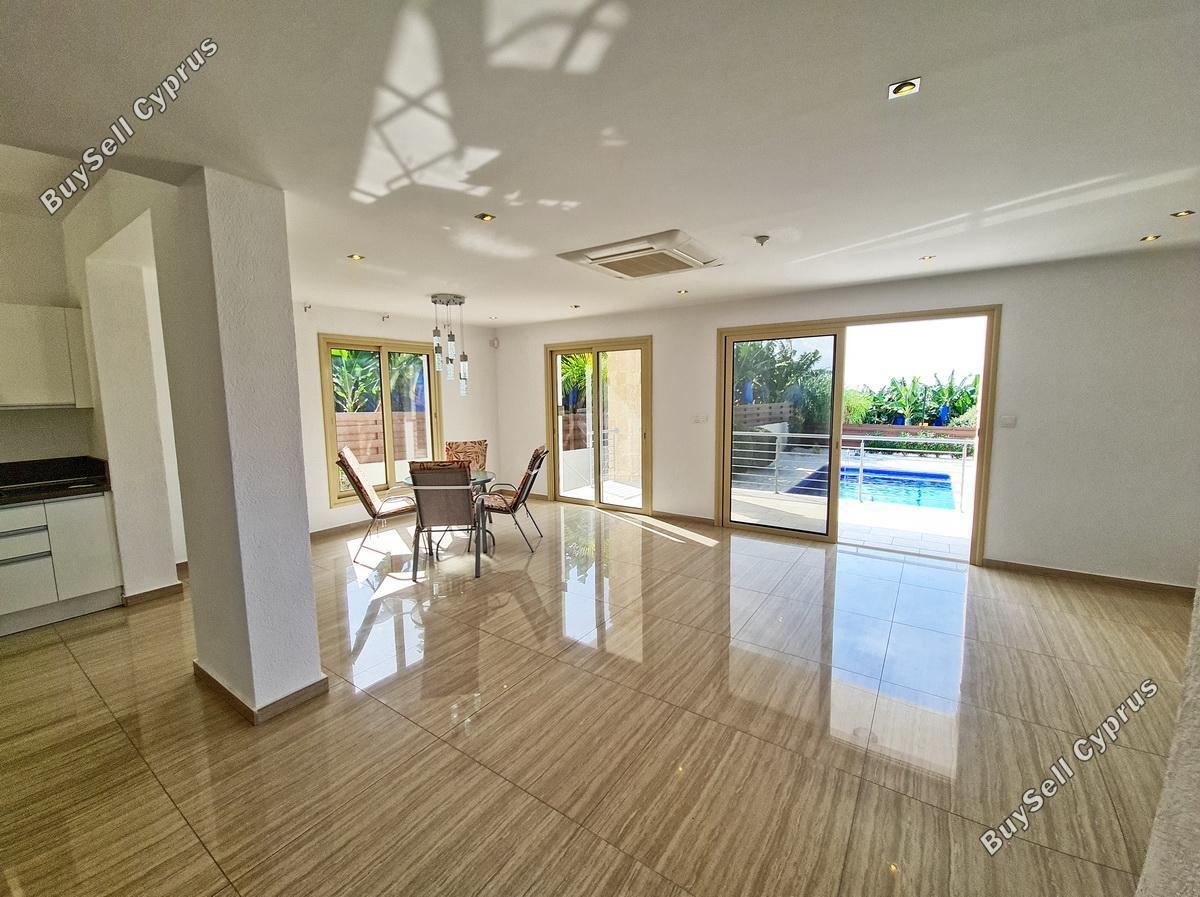 4 bedroom bungalow off market kissonerga paphos 1227439 image 1884270