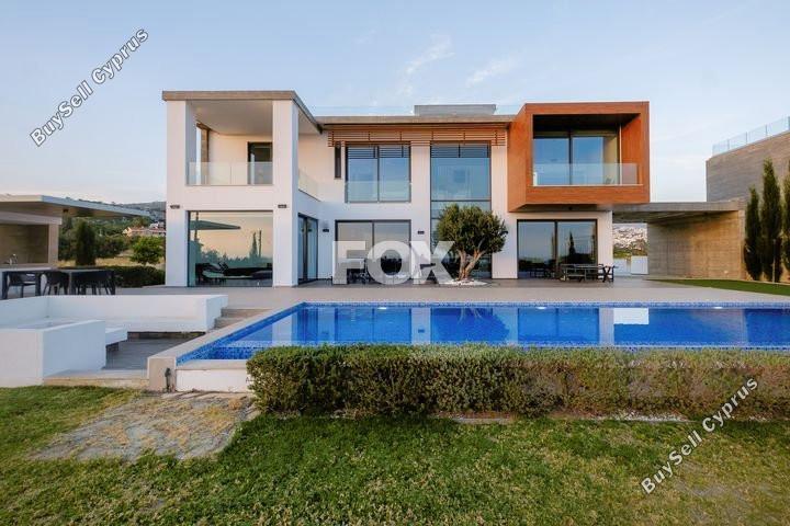 4 Bedroom Detached house for sale in Sea Caves Peyia, Paphos 16551320