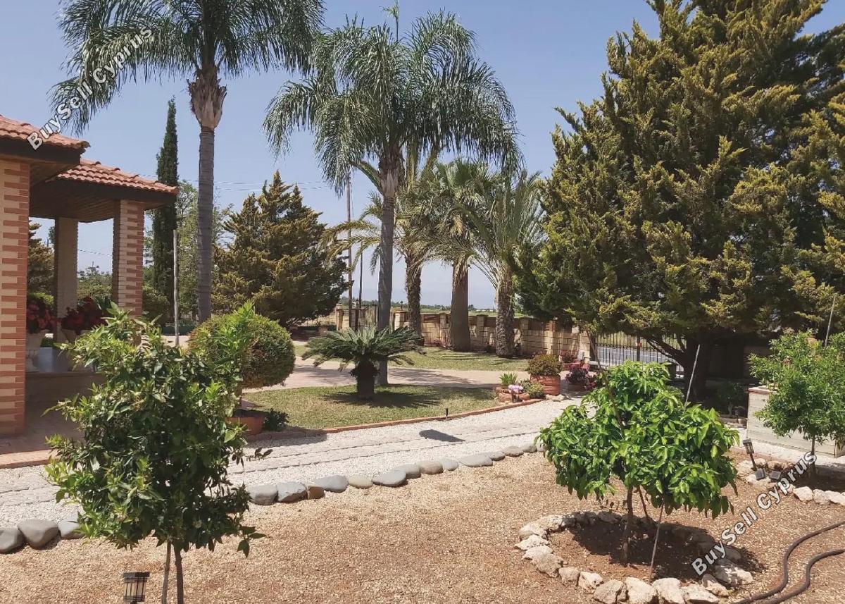 4 bedroom detached house for sale peristerona lefkosias nicosia 1742939 image 4760198
