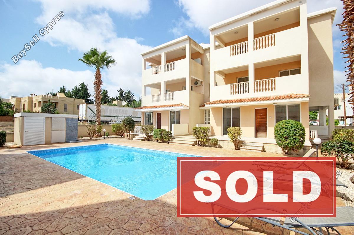 2 bedroom apartment sold kato paphos paphos 637749 image 381177