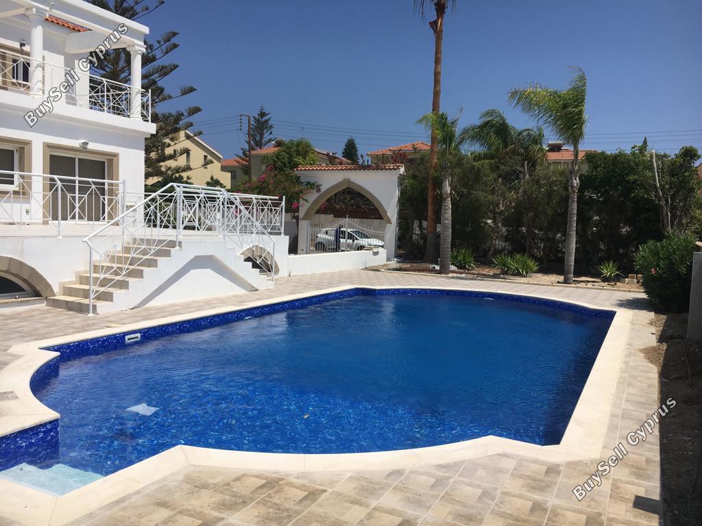 3 bedroom detached house for rent pervolia larnaca 8771949 image 17036023