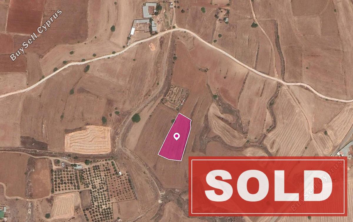 land sold palaiometocho nicosia 1104949 image 3686375