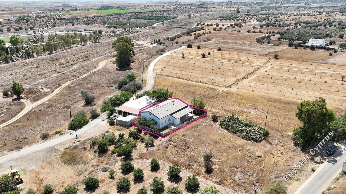 3 Bedroom Detached house for sale in Peristerona Lefkosias, Nicosia 15865179