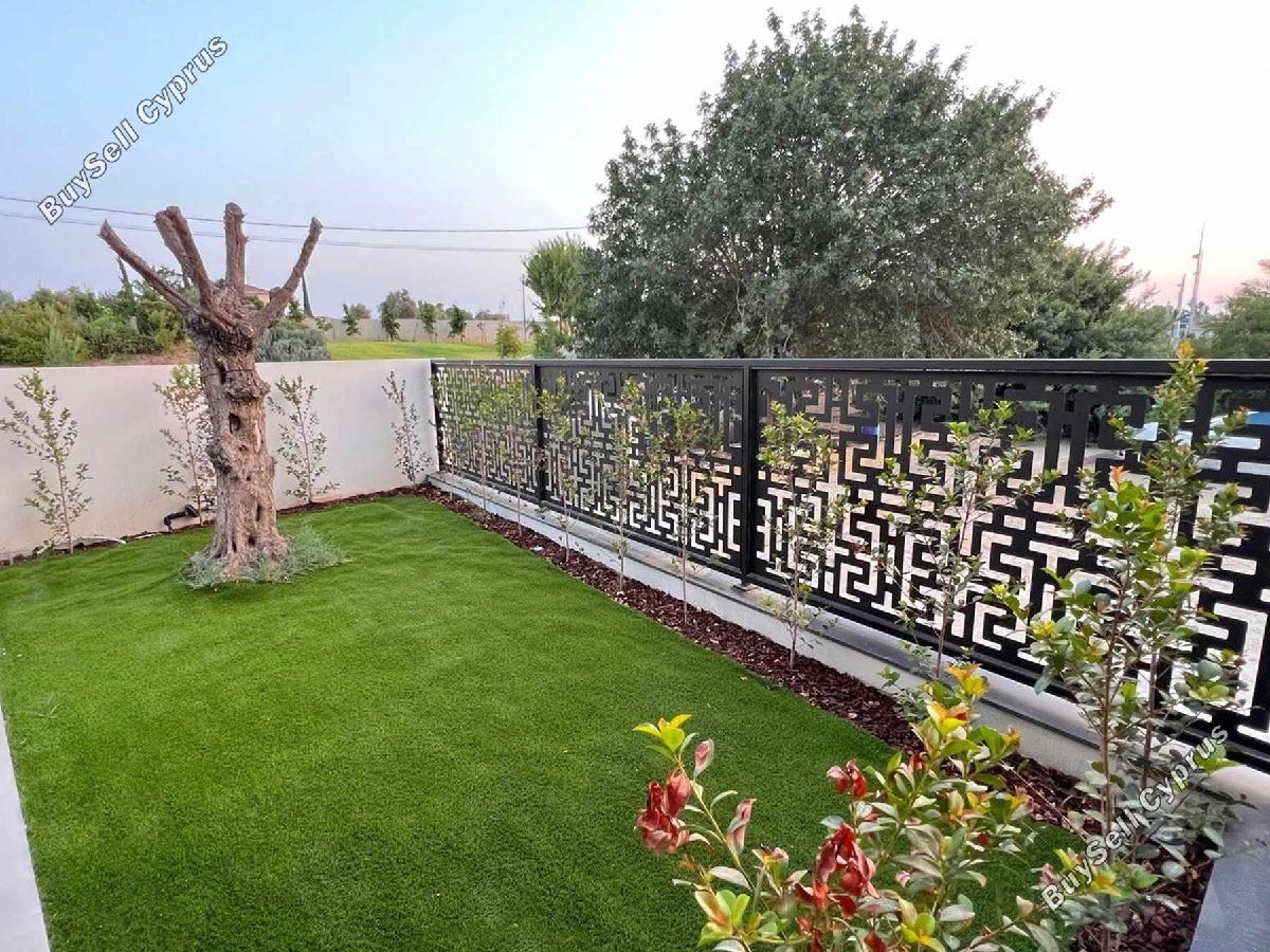 7 bedroom detached house for sale latsia nicosia 1399369 image 5402509