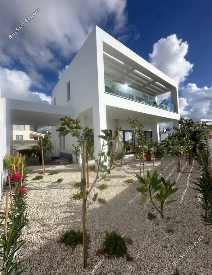 3 Bedroom Detached house for sale in Saint George Peyia, Paphos 16721308