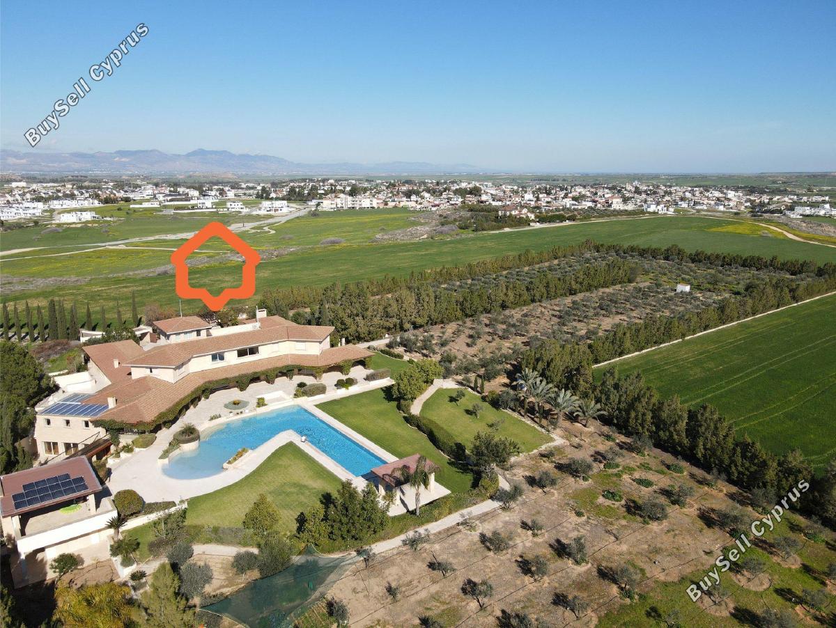 7 bedroom detached house for rent geri nicosia 1596969 image 5334751