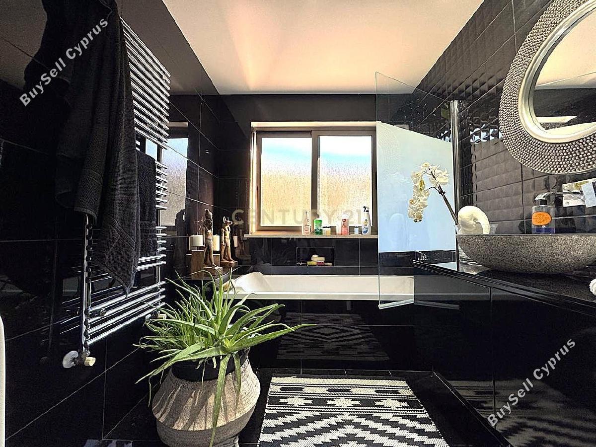 4 bedroom detached house off market agios tychonas limassol 1656479 image 15170498