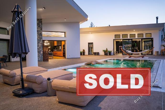 7 bedroom detached house sold louvaras limassol 7660479 image 17785703