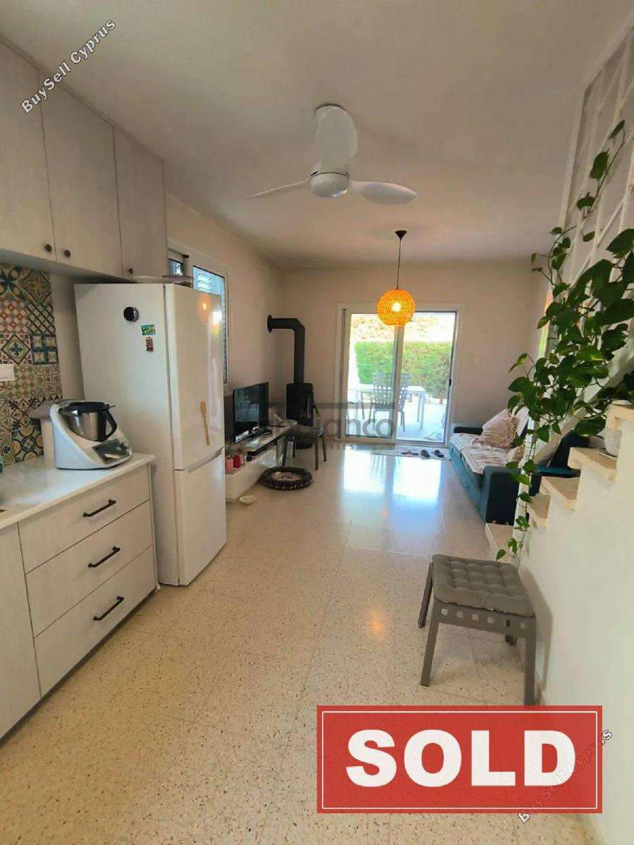3 bedroom detached house sold pervolia larnaca 8748679 image 17162218